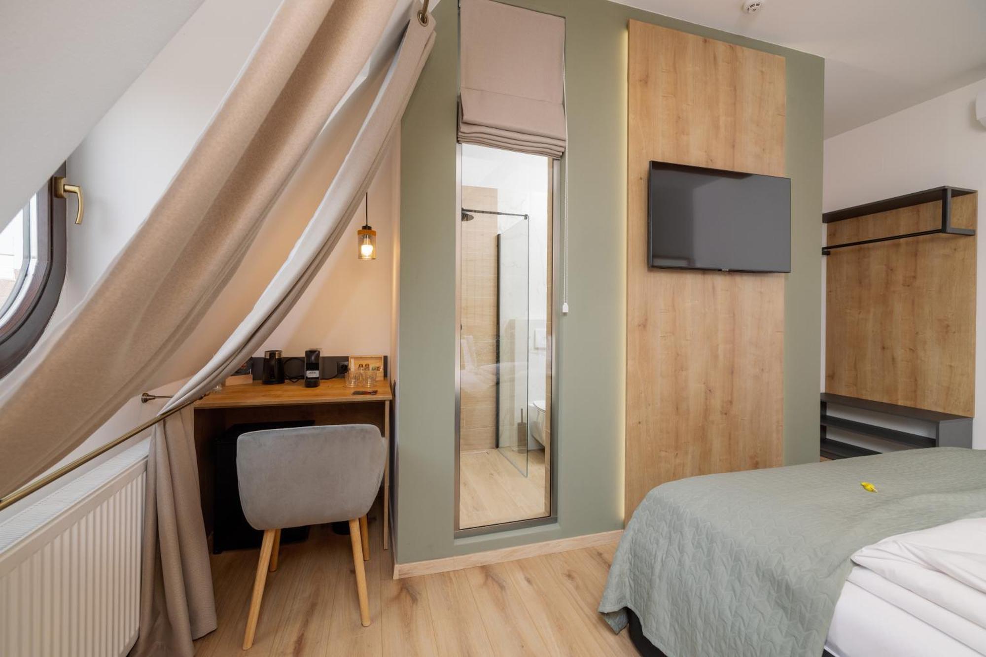 Haller Boutique Târgu-Mureş Oda fotoğraf